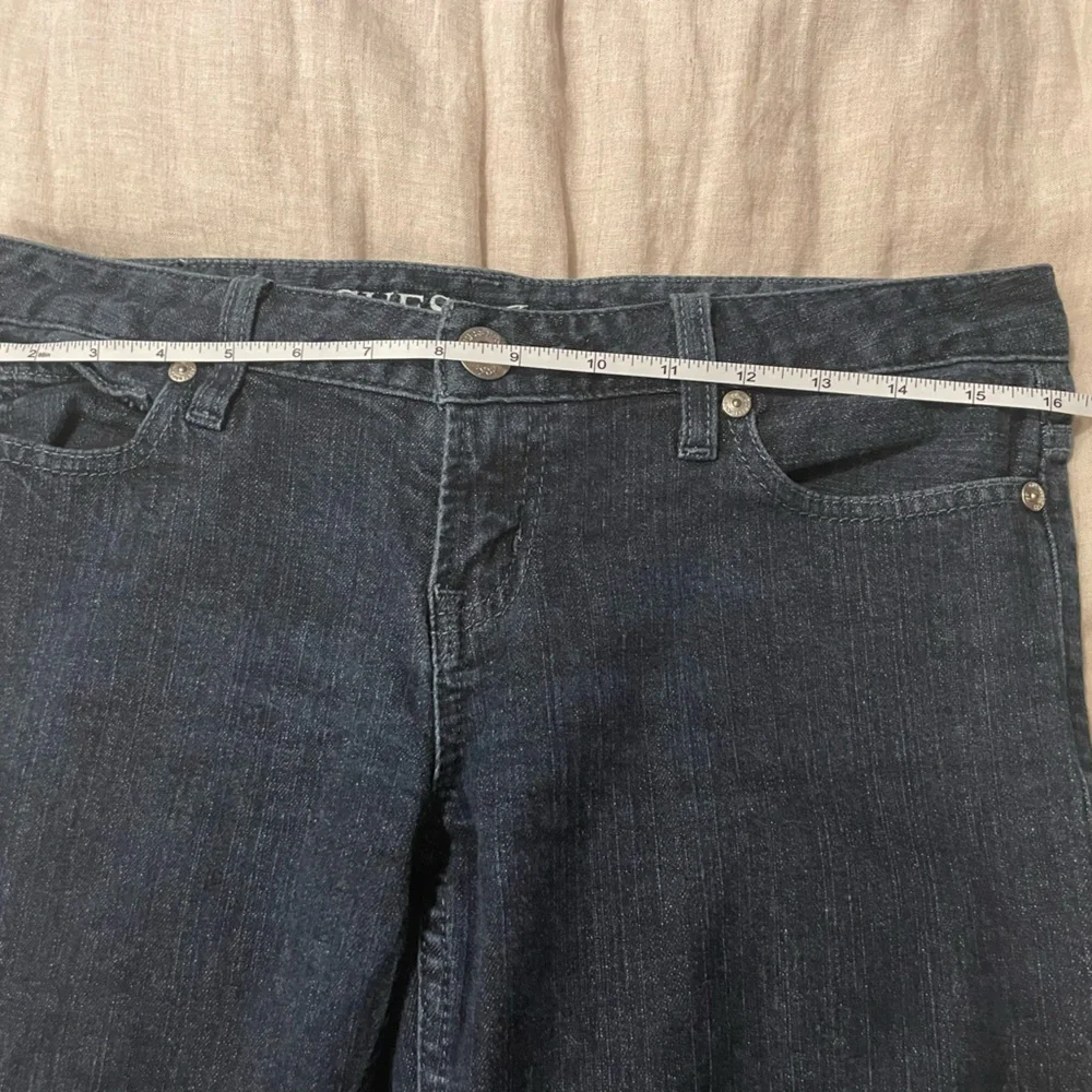 NWOT   Guess Dark Blue Los Angeles FOxY Skinny Jeans.    size 28 - Picture 4 of 8